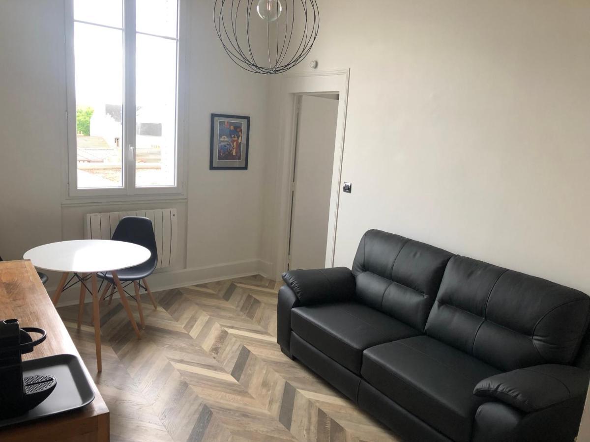 Superbe Appartement Independant En Centre Ville Vichy Exterior photo